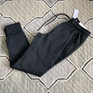 AE active 24/7 Jogger NWT